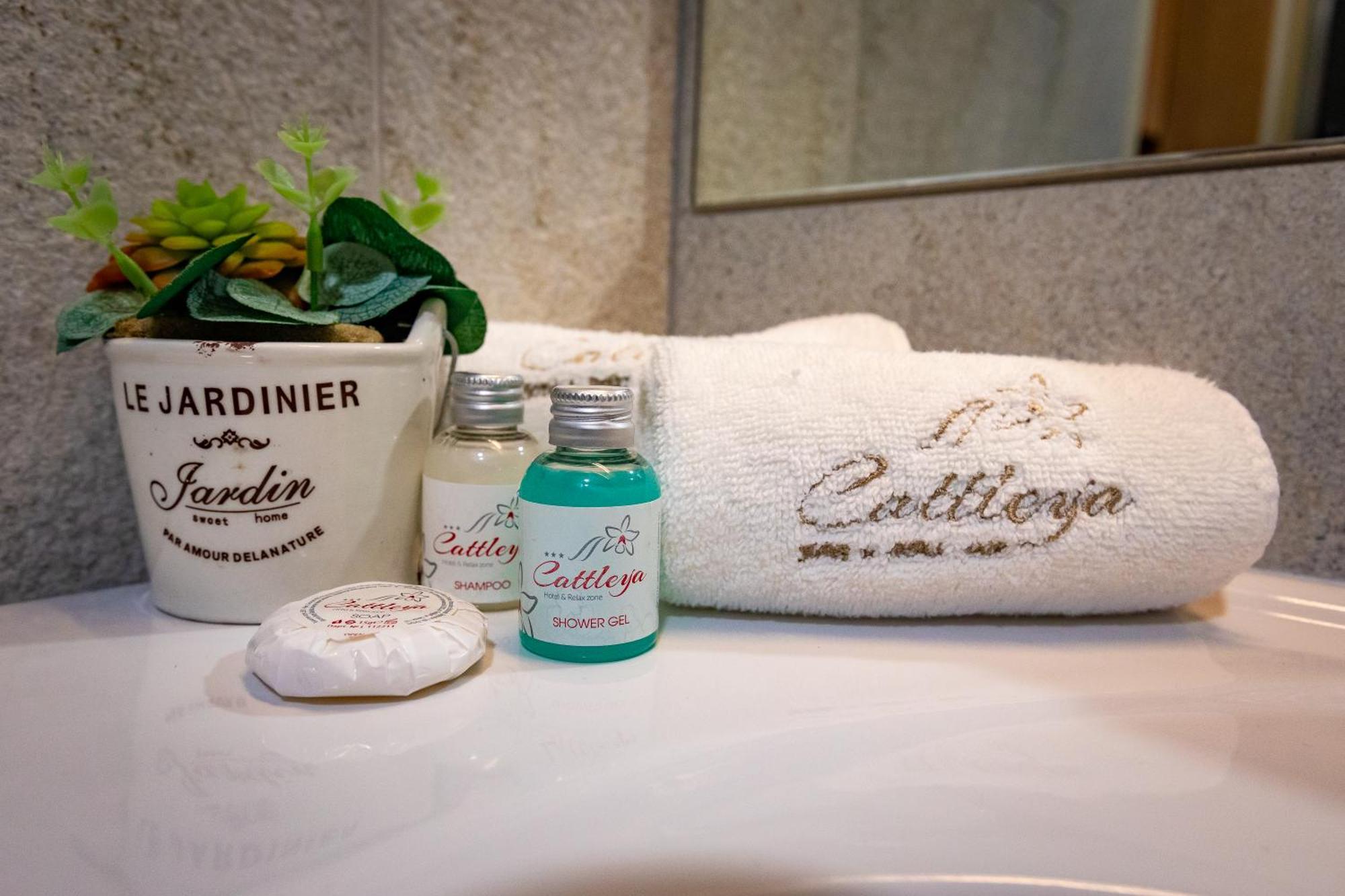 Hotel & Relax Zone Cattleya Krushuna Ngoại thất bức ảnh