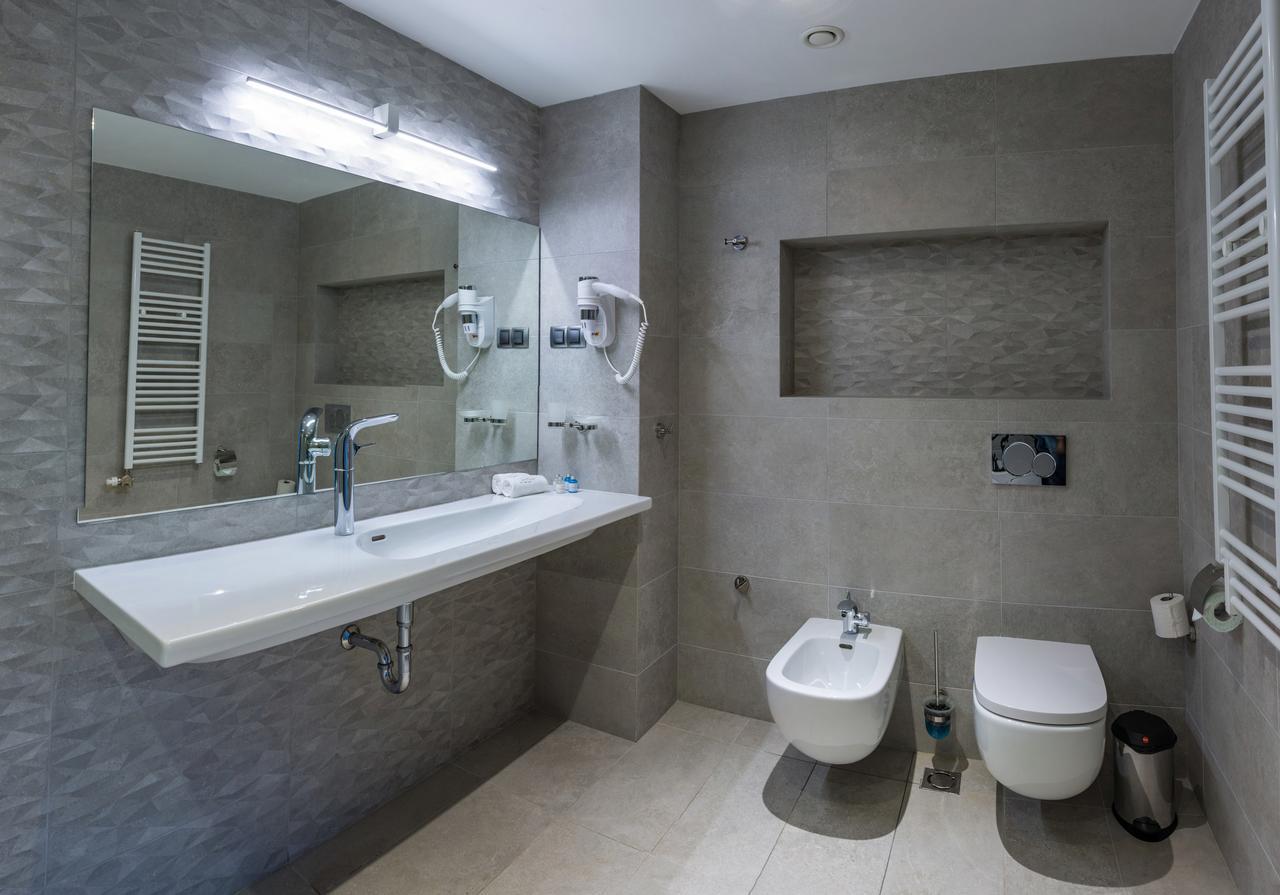 Hotel & Relax Zone Cattleya Krushuna Ngoại thất bức ảnh