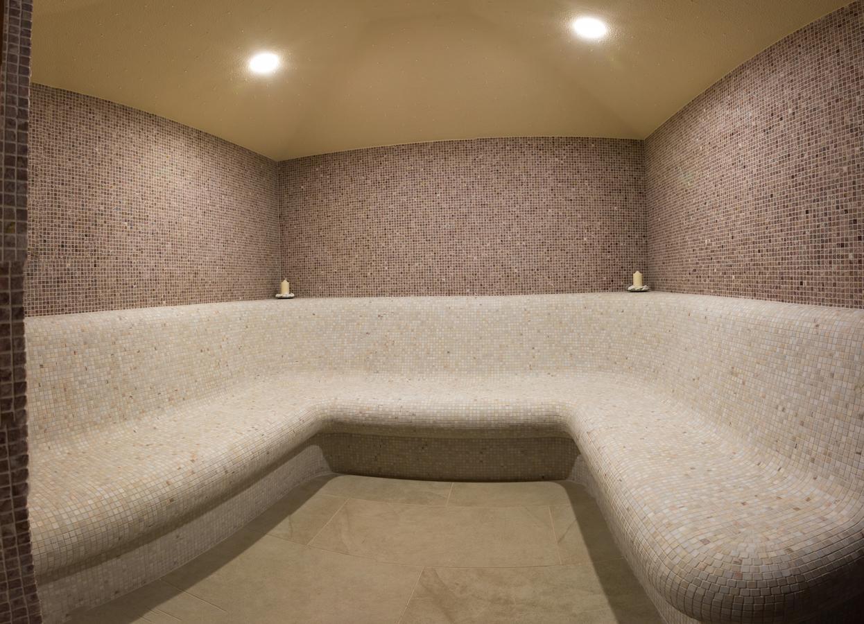 Hotel & Relax Zone Cattleya Krushuna Ngoại thất bức ảnh