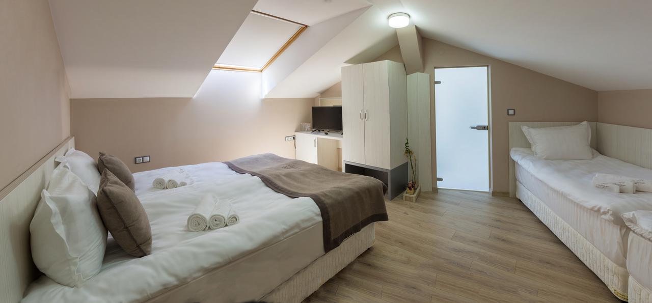 Hotel & Relax Zone Cattleya Krushuna Ngoại thất bức ảnh
